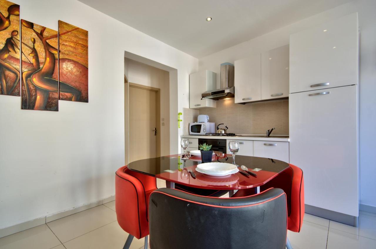 Sapphire Court 2 Bedroom Apartments By Shortletsmalta Сліма Екстер'єр фото